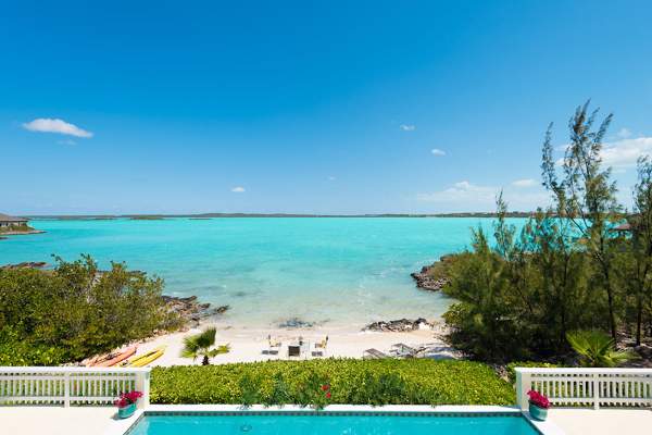 Bright Idea Villa on Turks and Caicos Bright Idea has great views of Chalk Sound