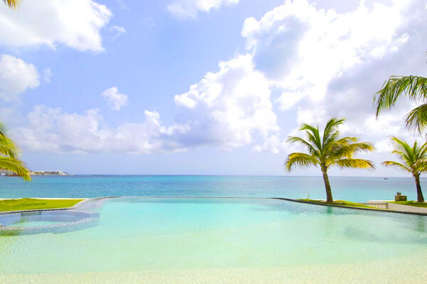 Rendezvous Villa at Las Arenas on St. Martin Rendezvous Villa at Las Arenas with views of Simpson Bay